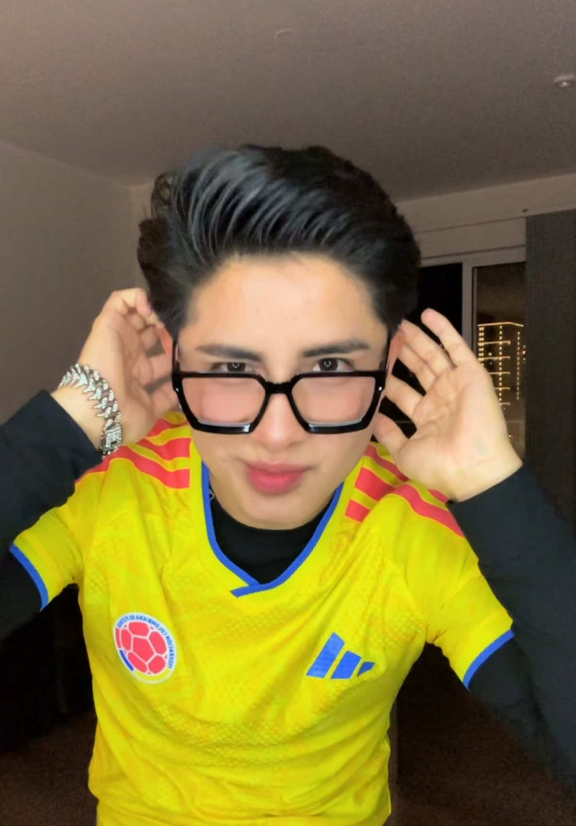 @Darwin_fiel👑