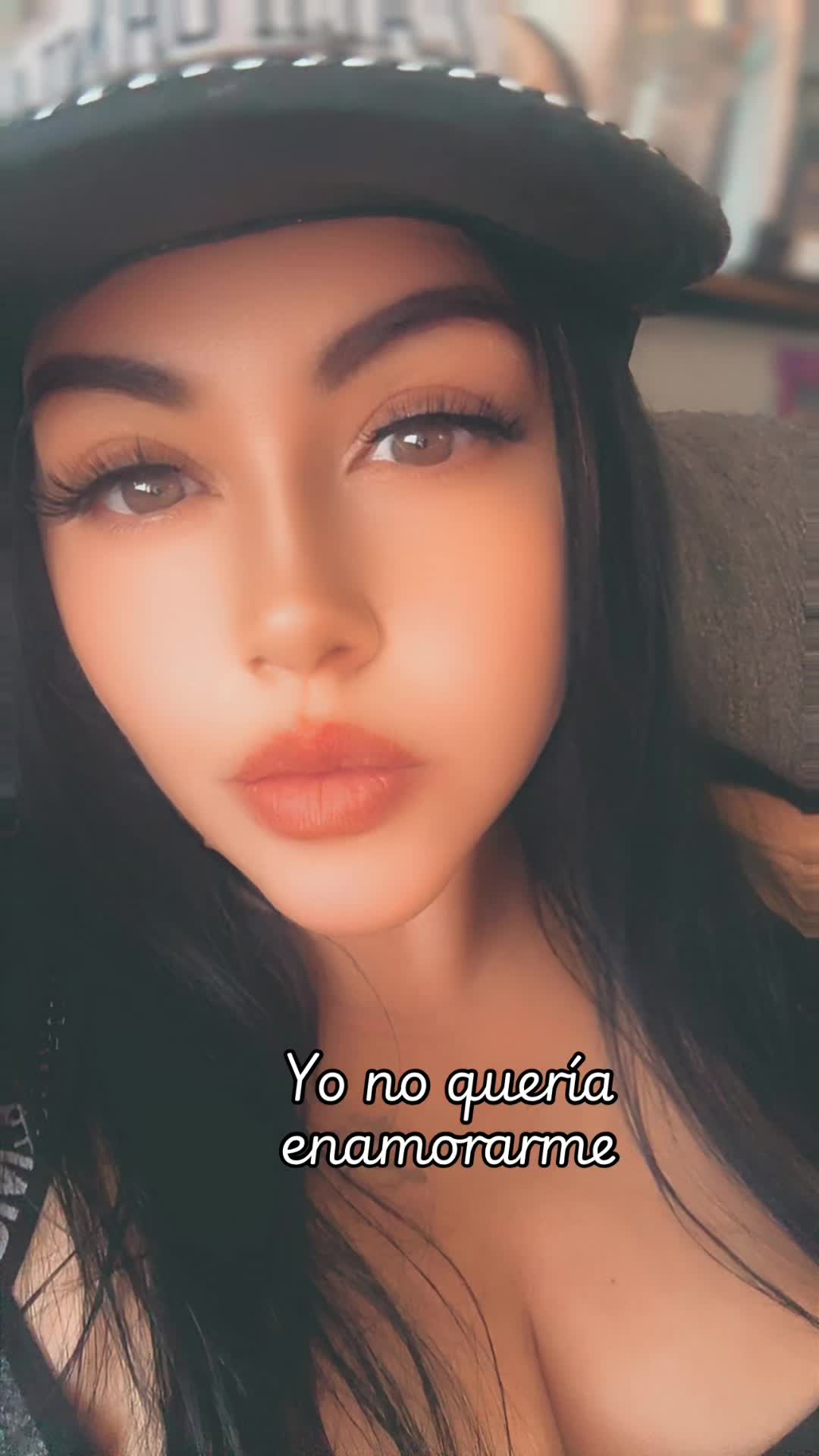 @calikitty13