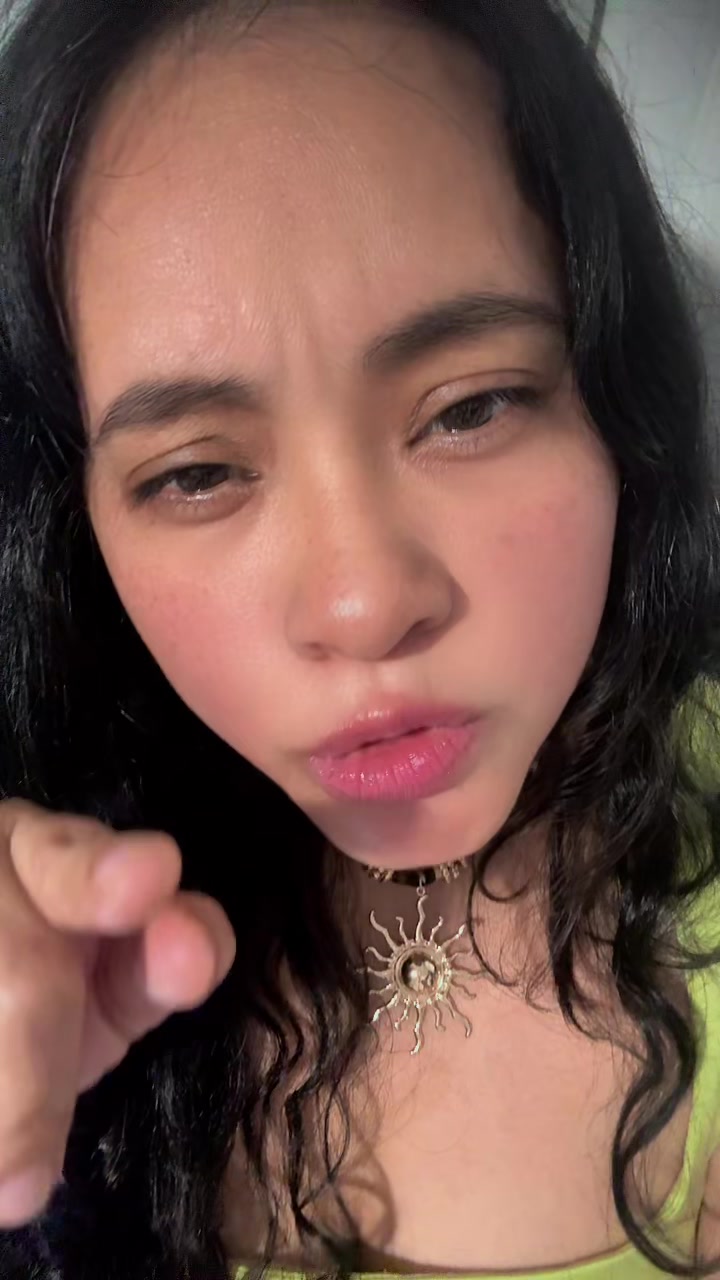 @nayi_0320