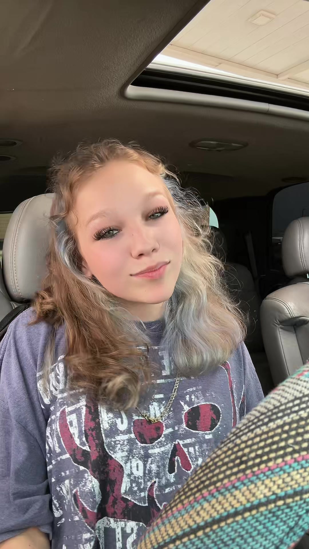 @Jasmyn R