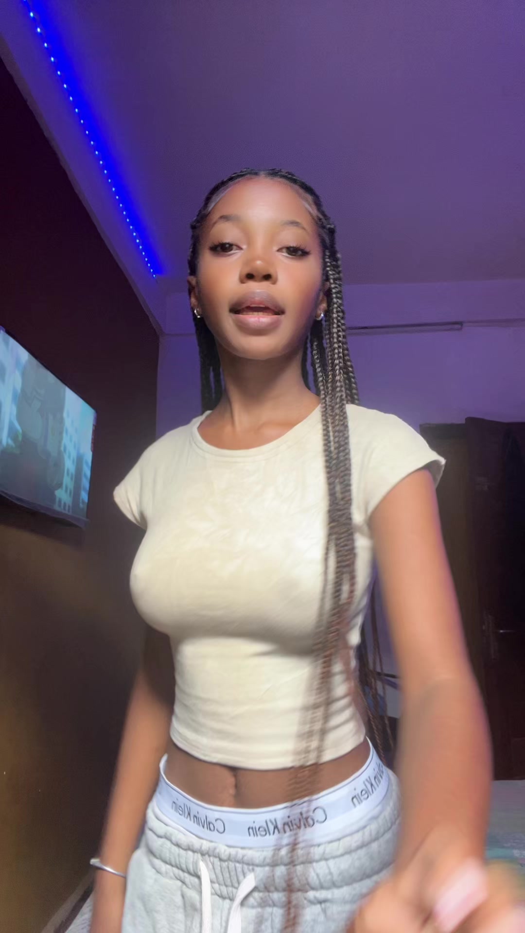 @Bravasiah💋