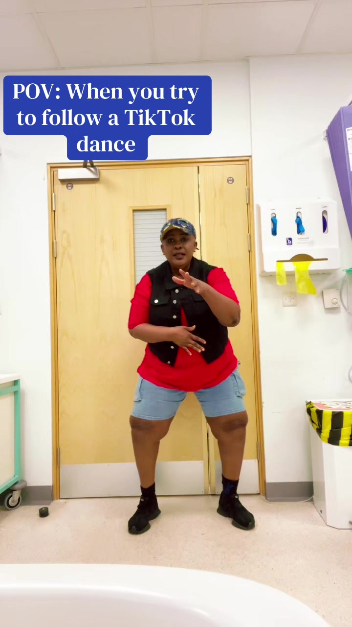 @DANCING NURSE