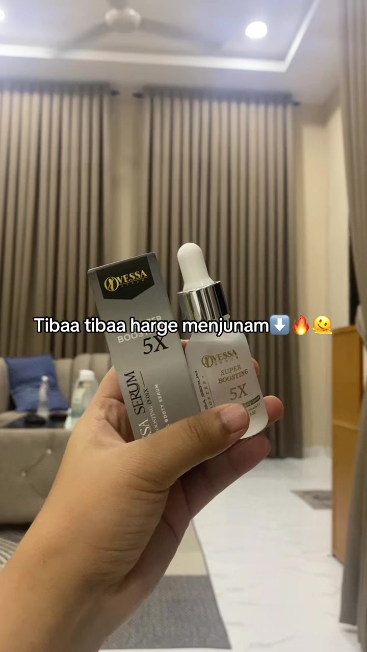 @ella112._
