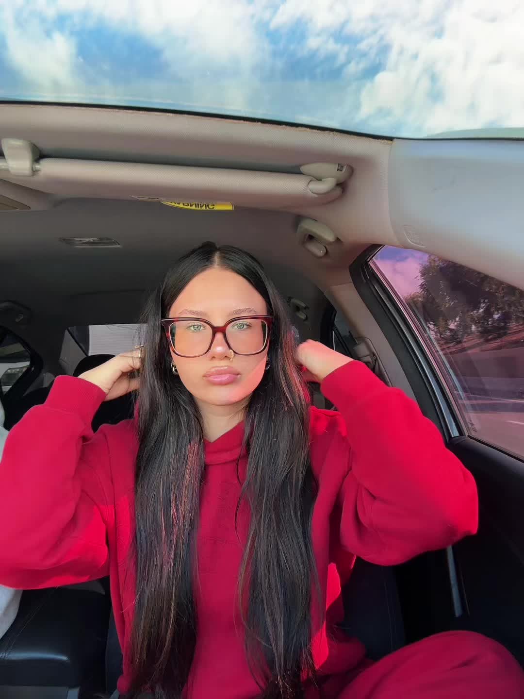 @Emi