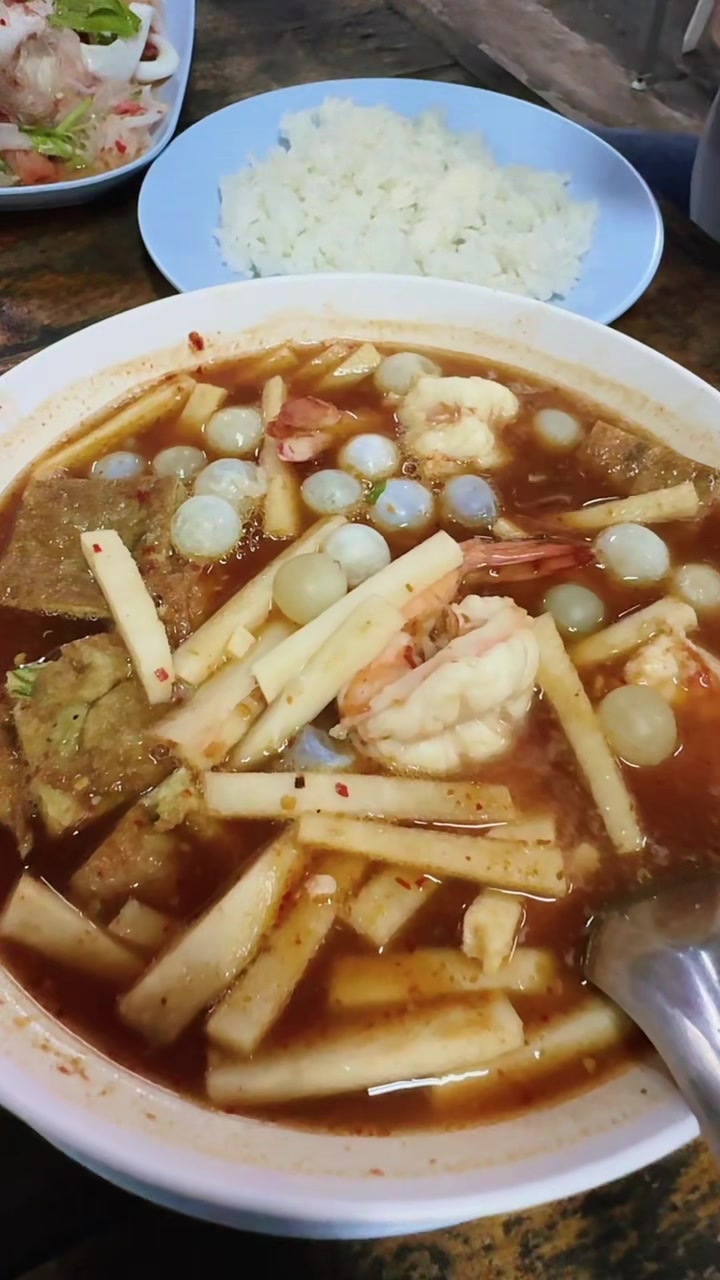 @tonwarit29