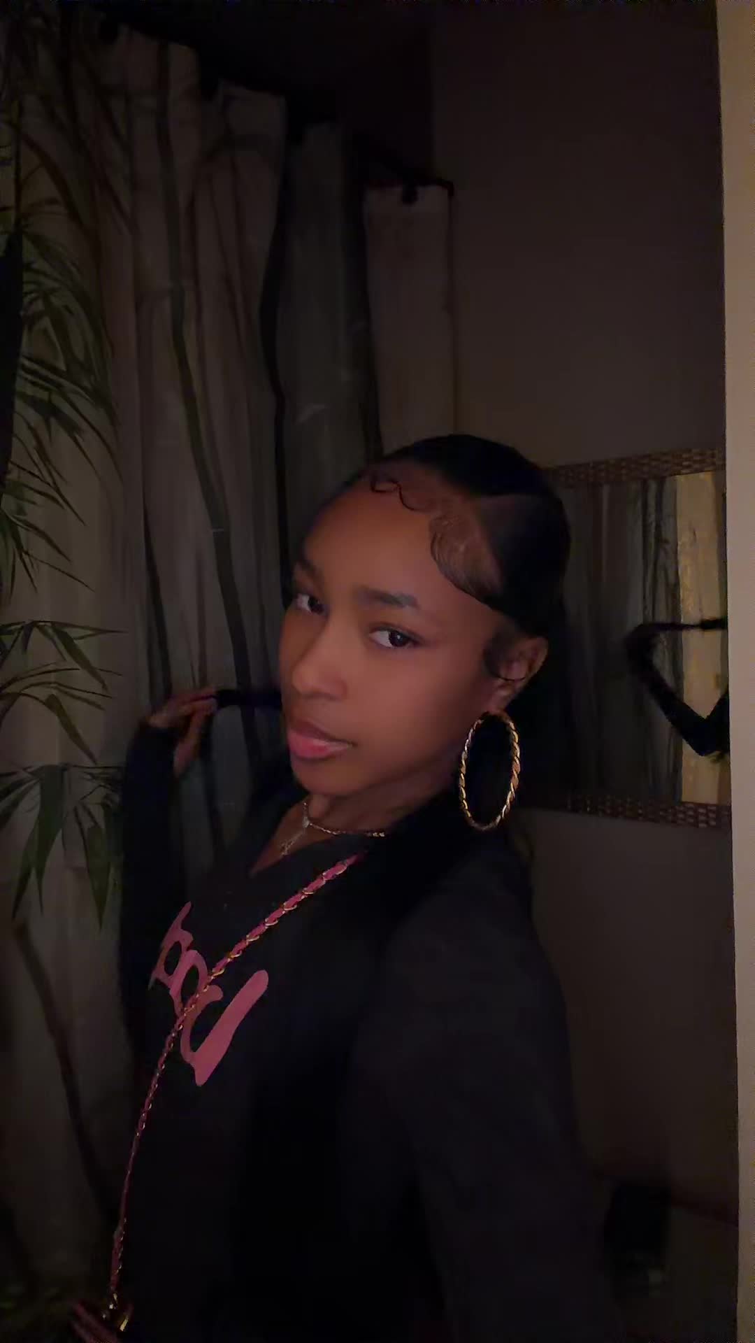 @Lowkeychick