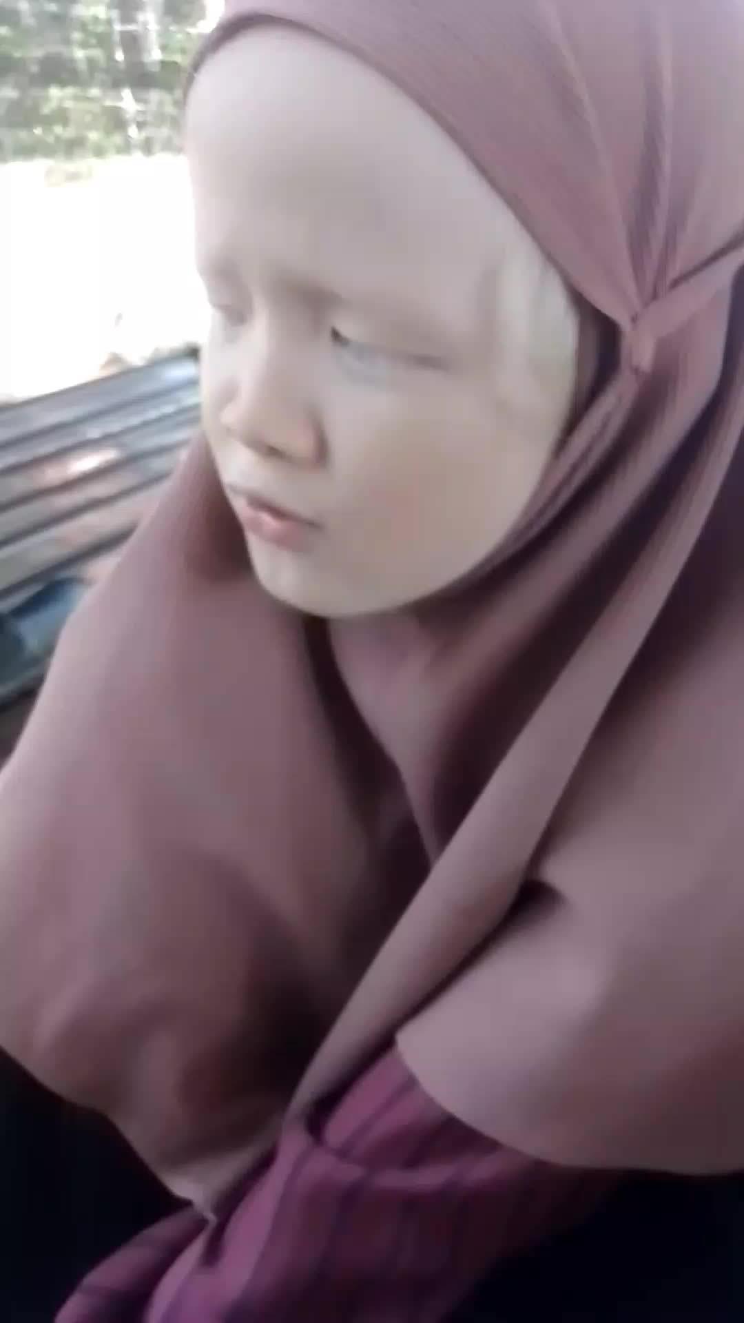 @Rachil