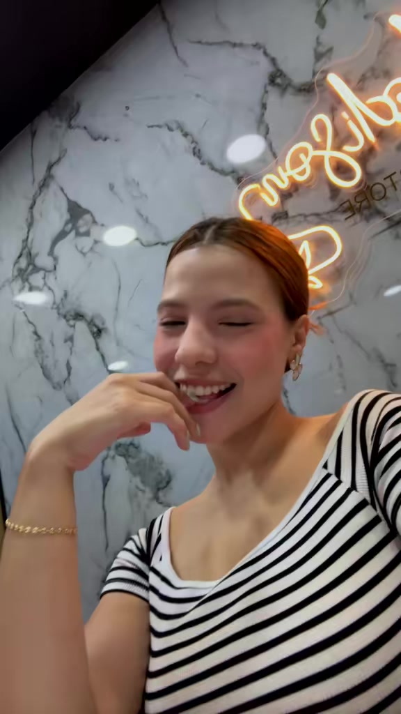 @angelabag18