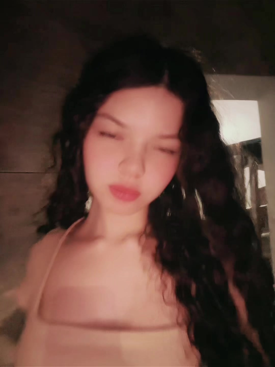 @๐á๐ฑ๐ฅ๐๐ฉ๐ถ
