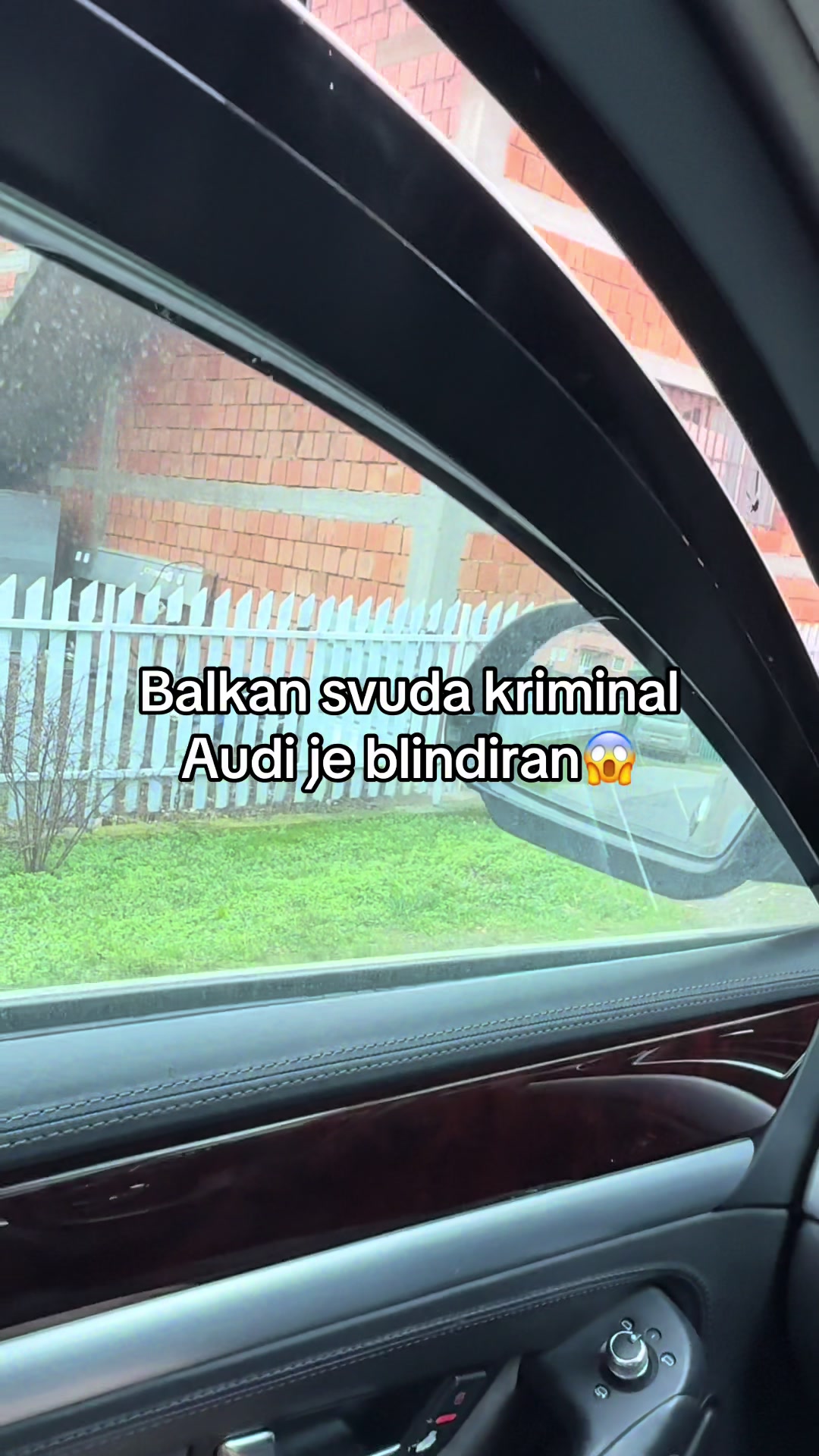 @Lazar🇷🇸
