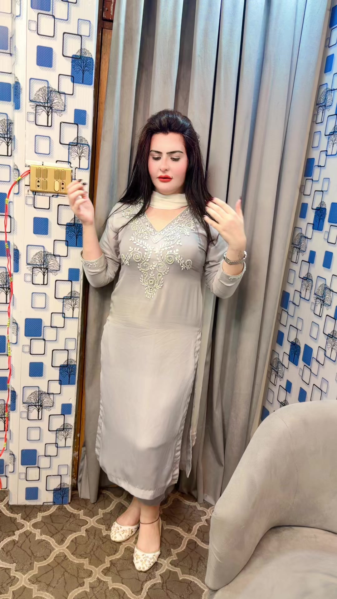 @Riya Khan34