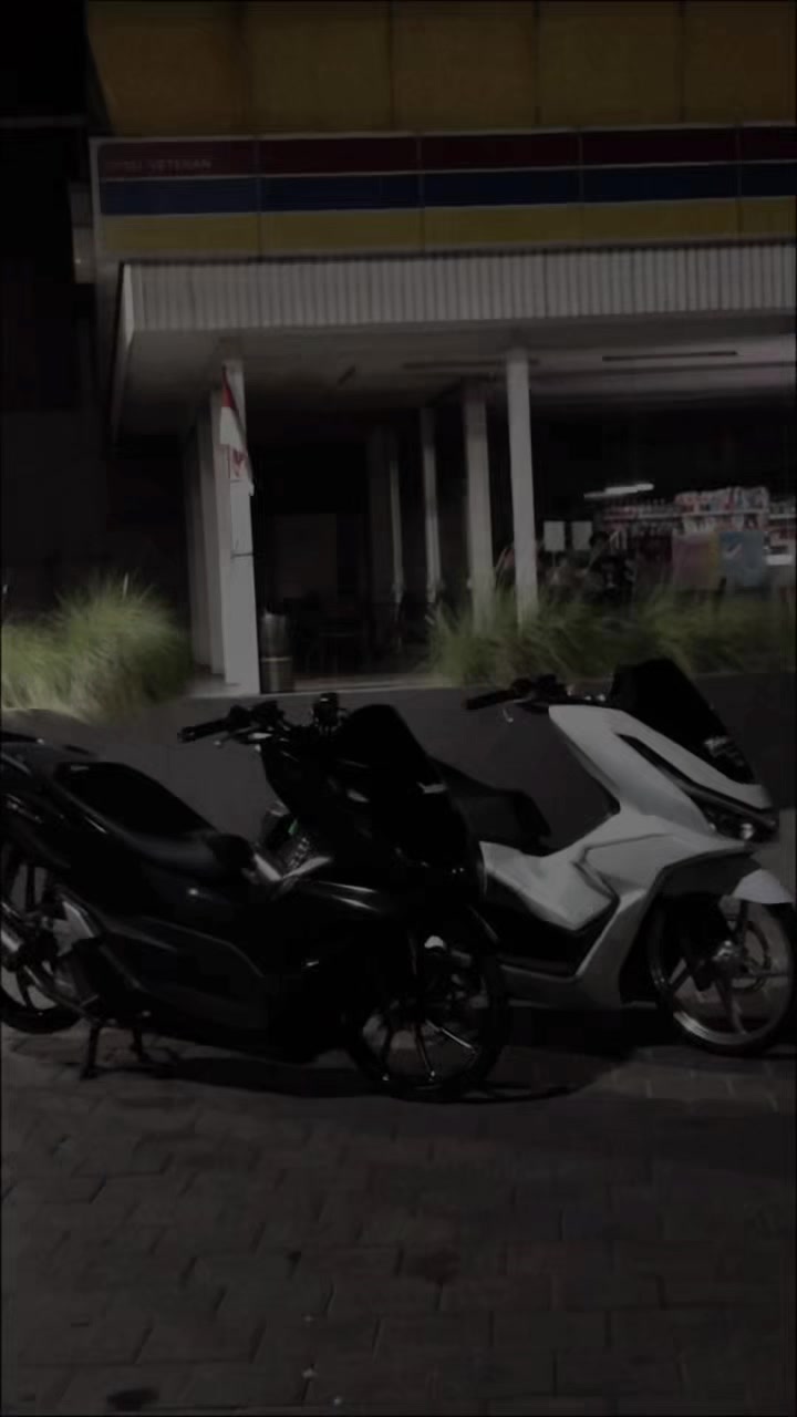 @𝙃𝙤𝙗𝙮 𝙢𝙖𝙠𝙖𝙣🍭
