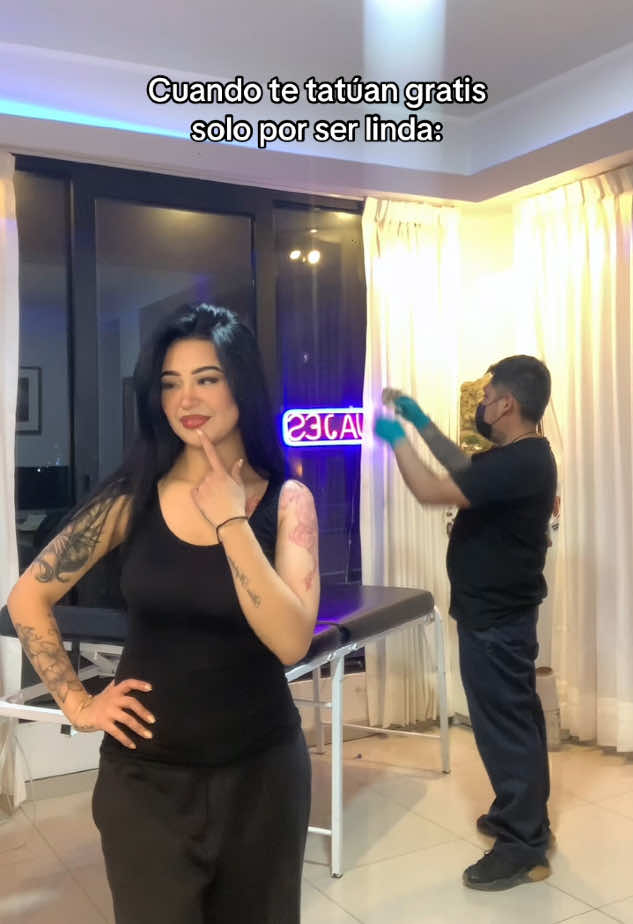 @Nessita 𖣂