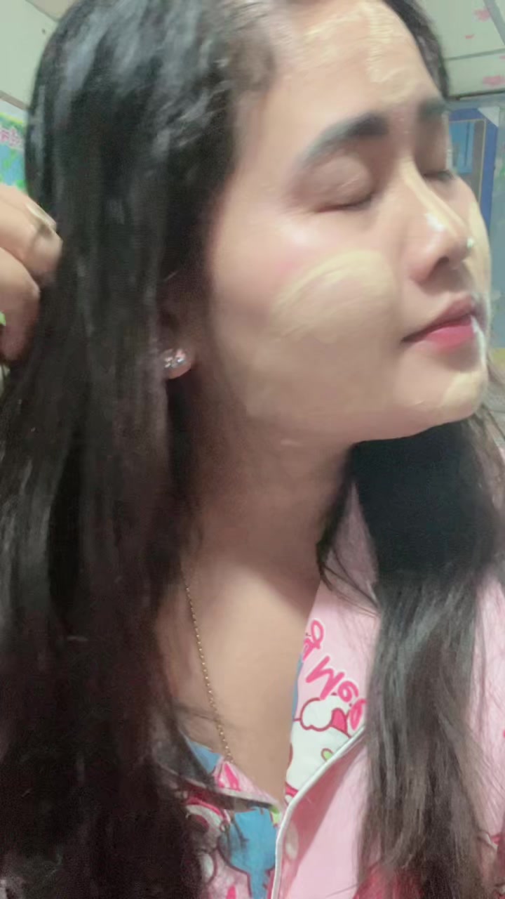 @🦋ပန်းနု🩵