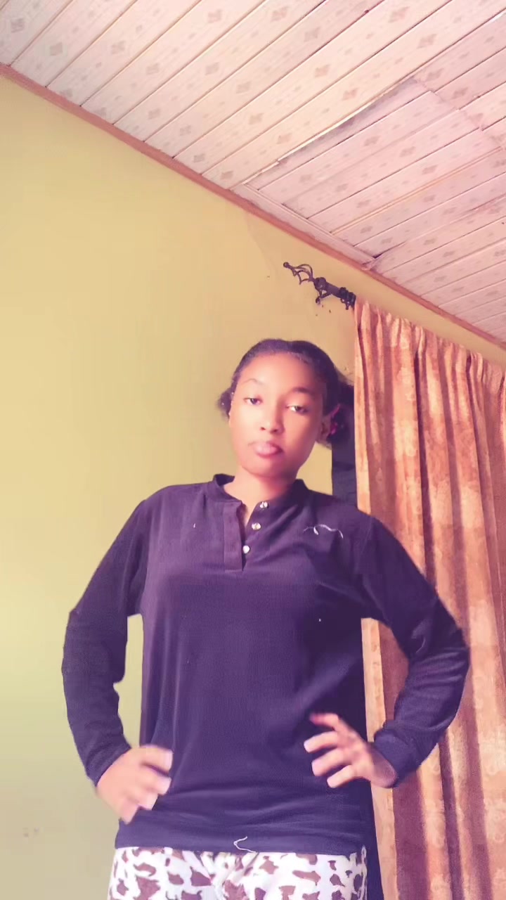 @Maيraa💋