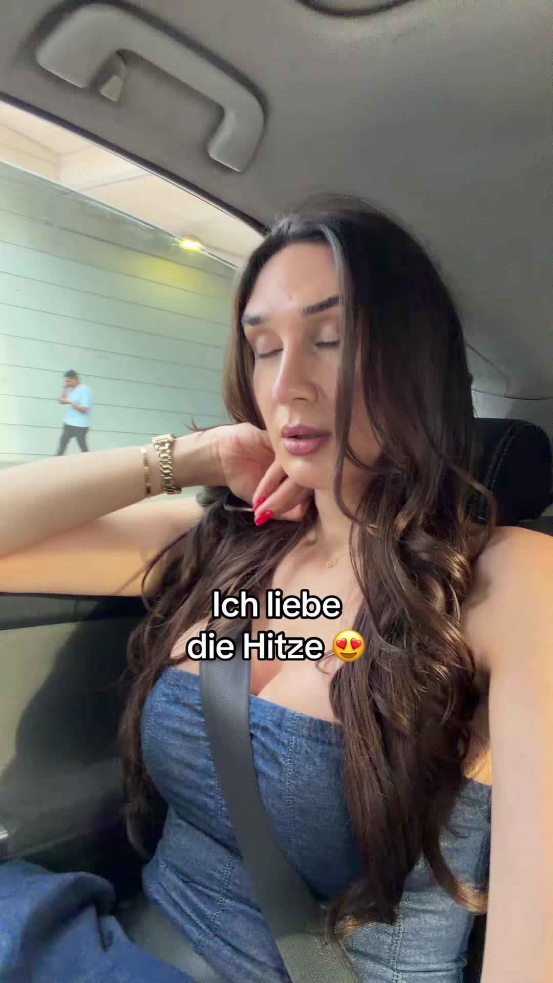 @Celia Shia