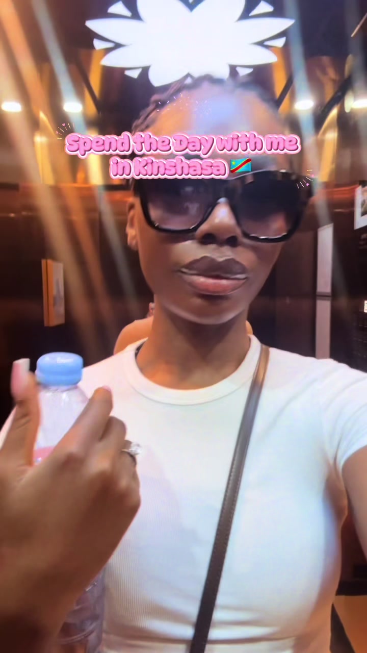 @Kellianeflies🛫