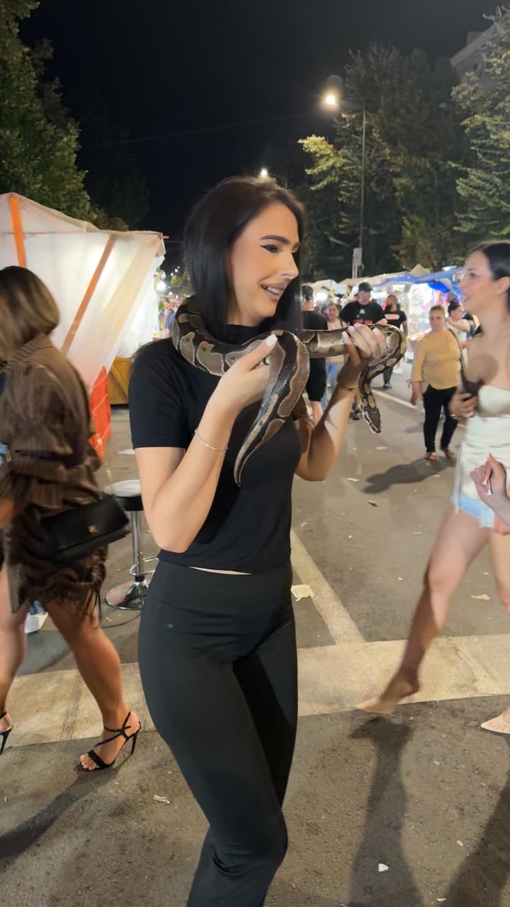 @Sanela Sani