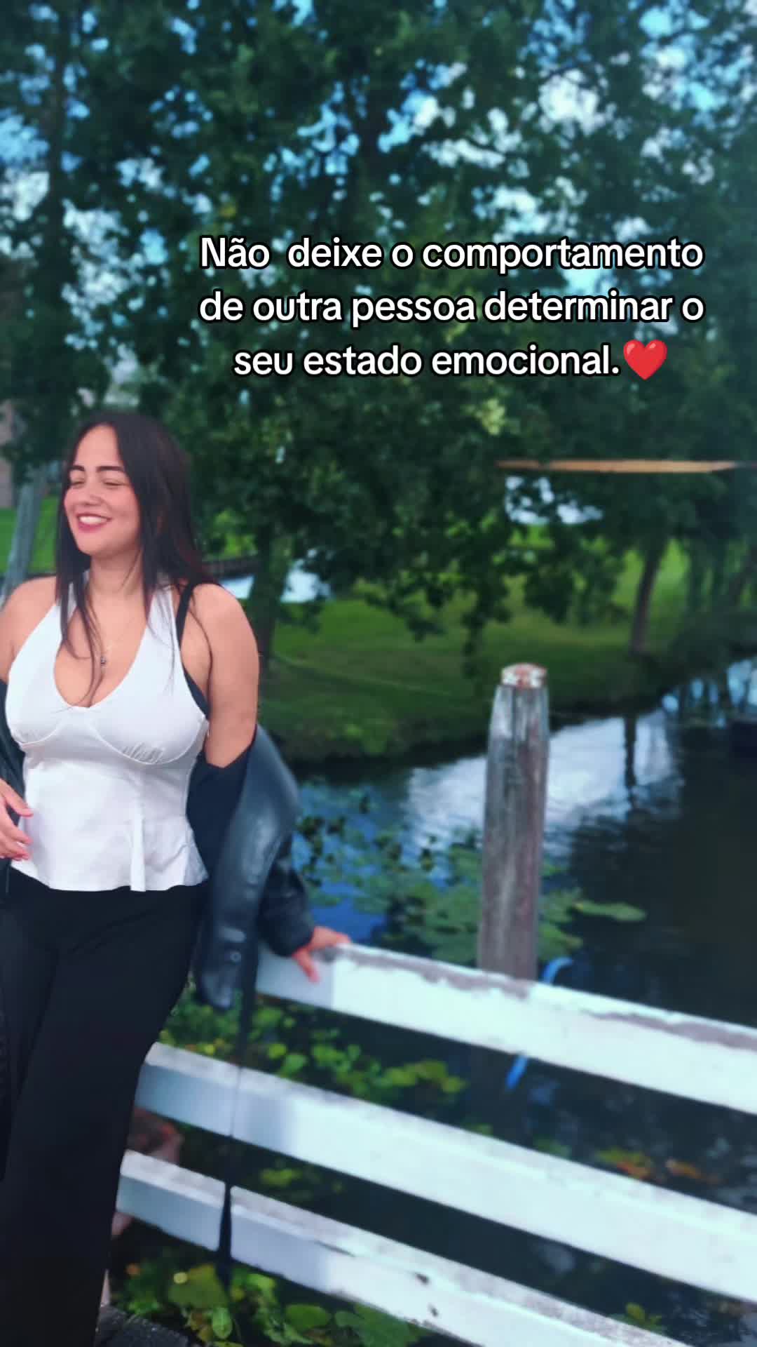@Naiara