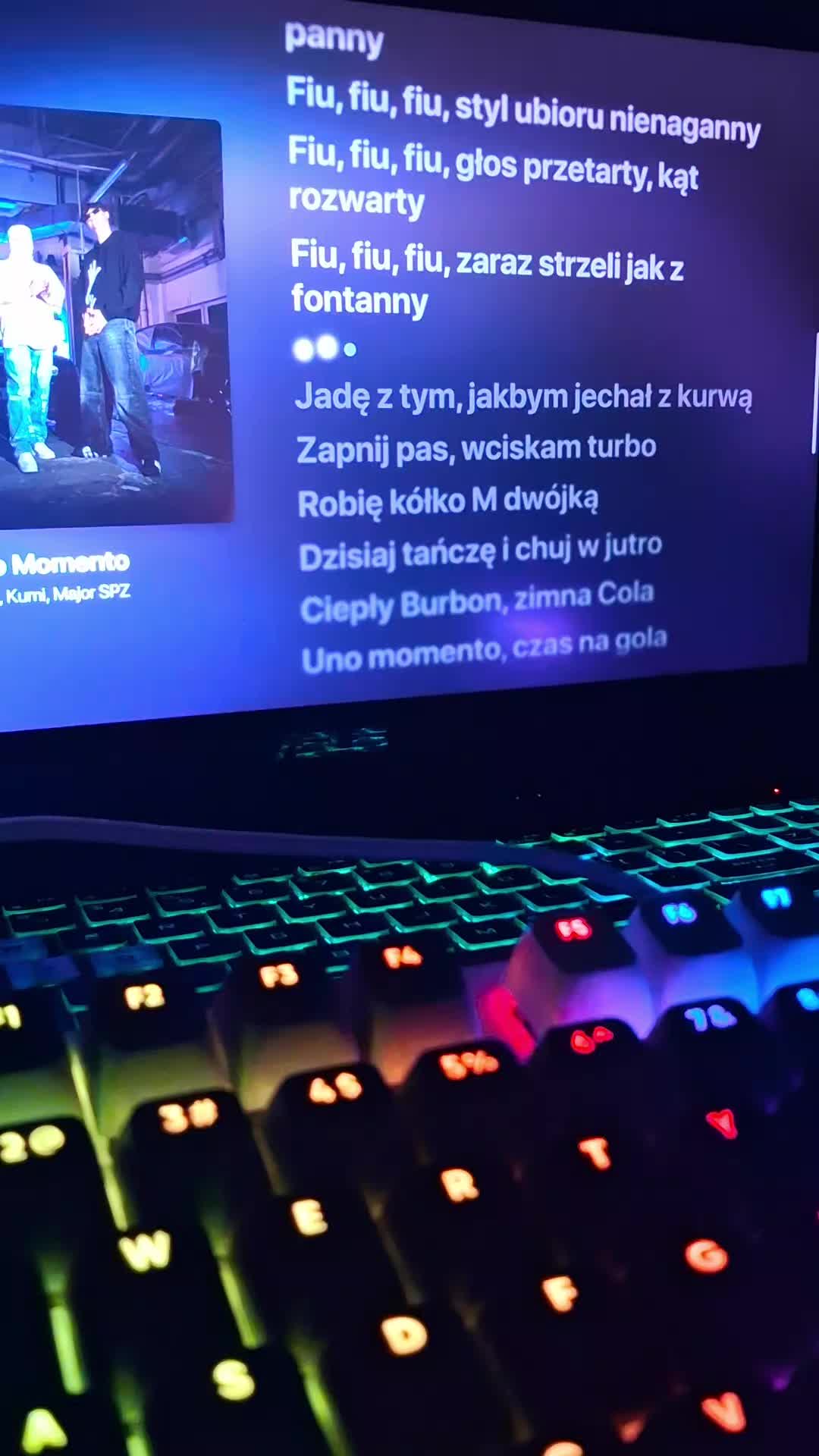 @Music lover💜
