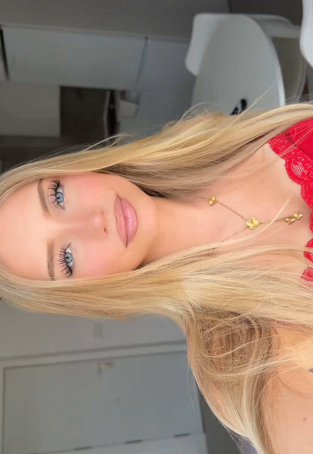 @zoee