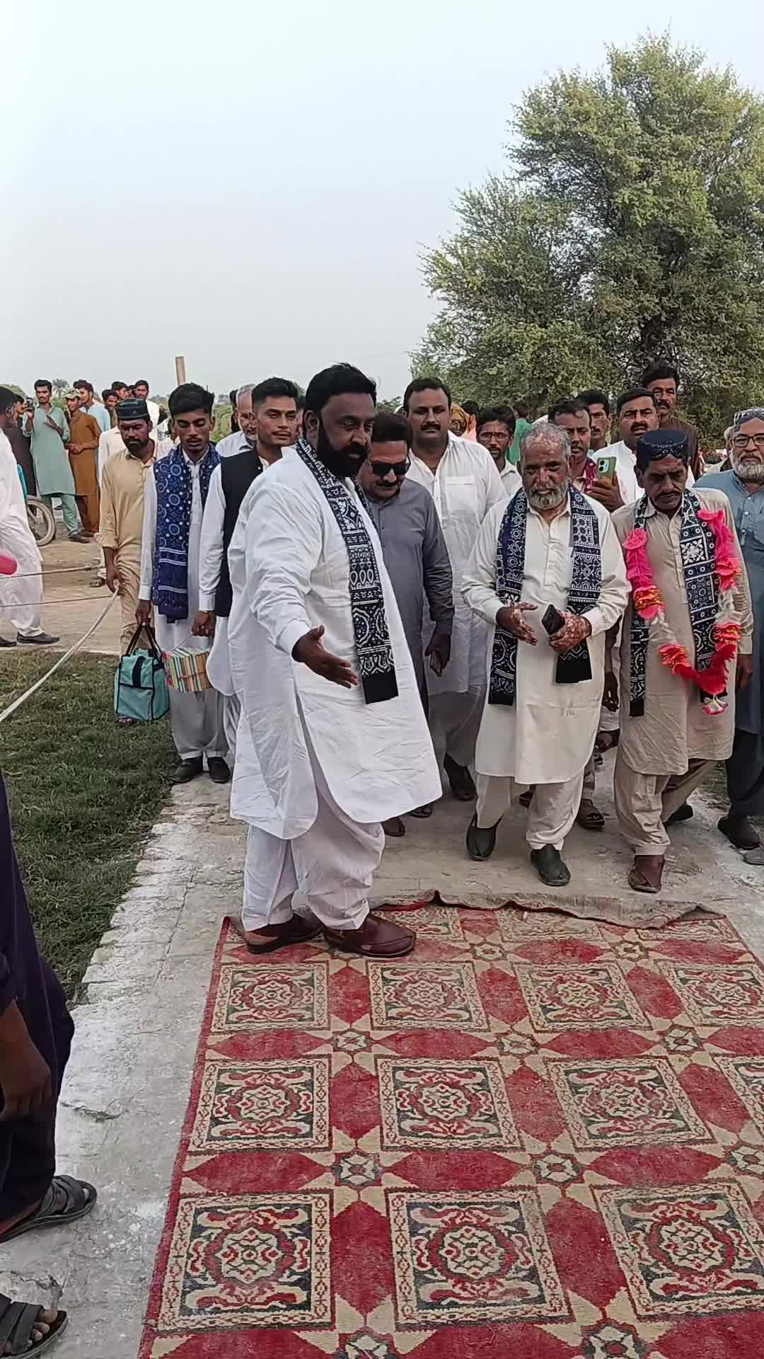 @Shahid Khakhi