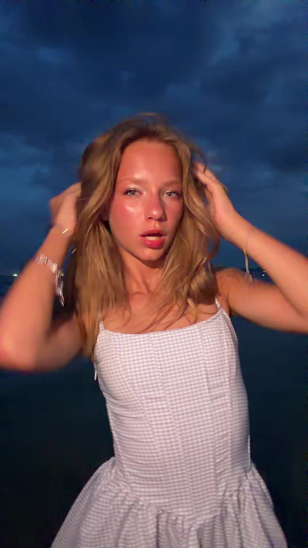 @Тгк: alliseme𝜗𝜚˚⋆