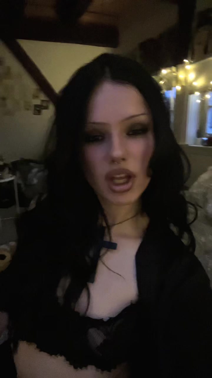 @julia