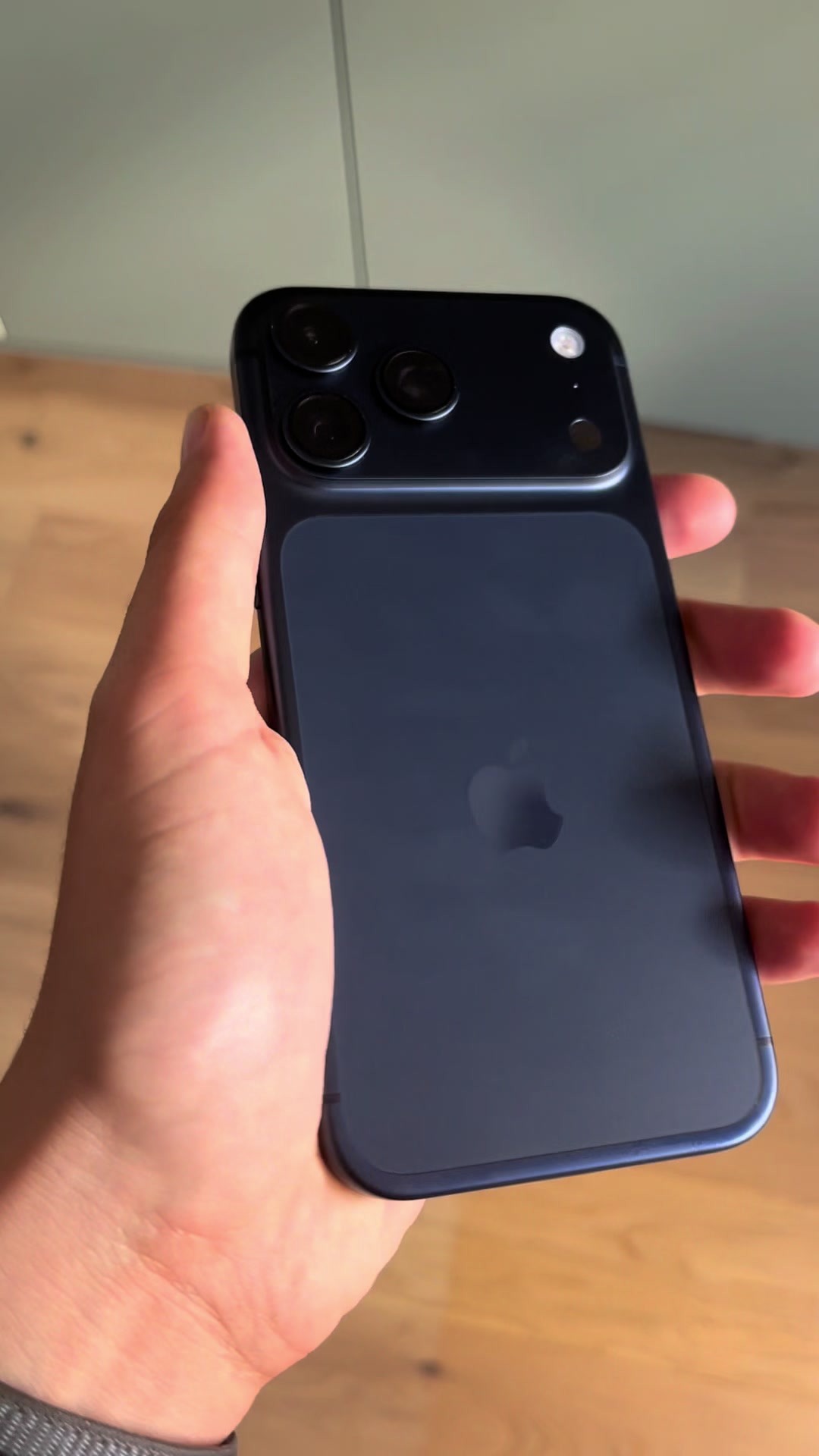 @AppleDesigner