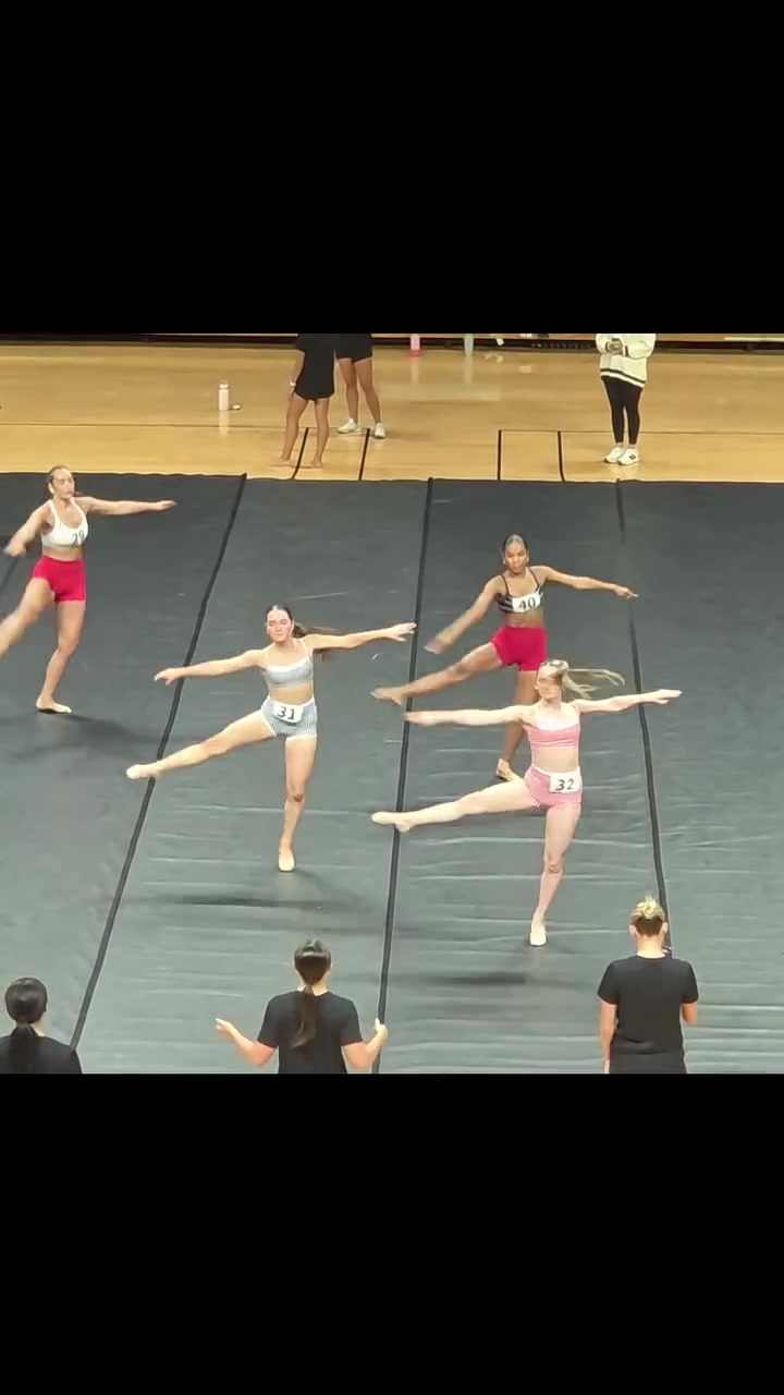 @Universe of Dance 💫
