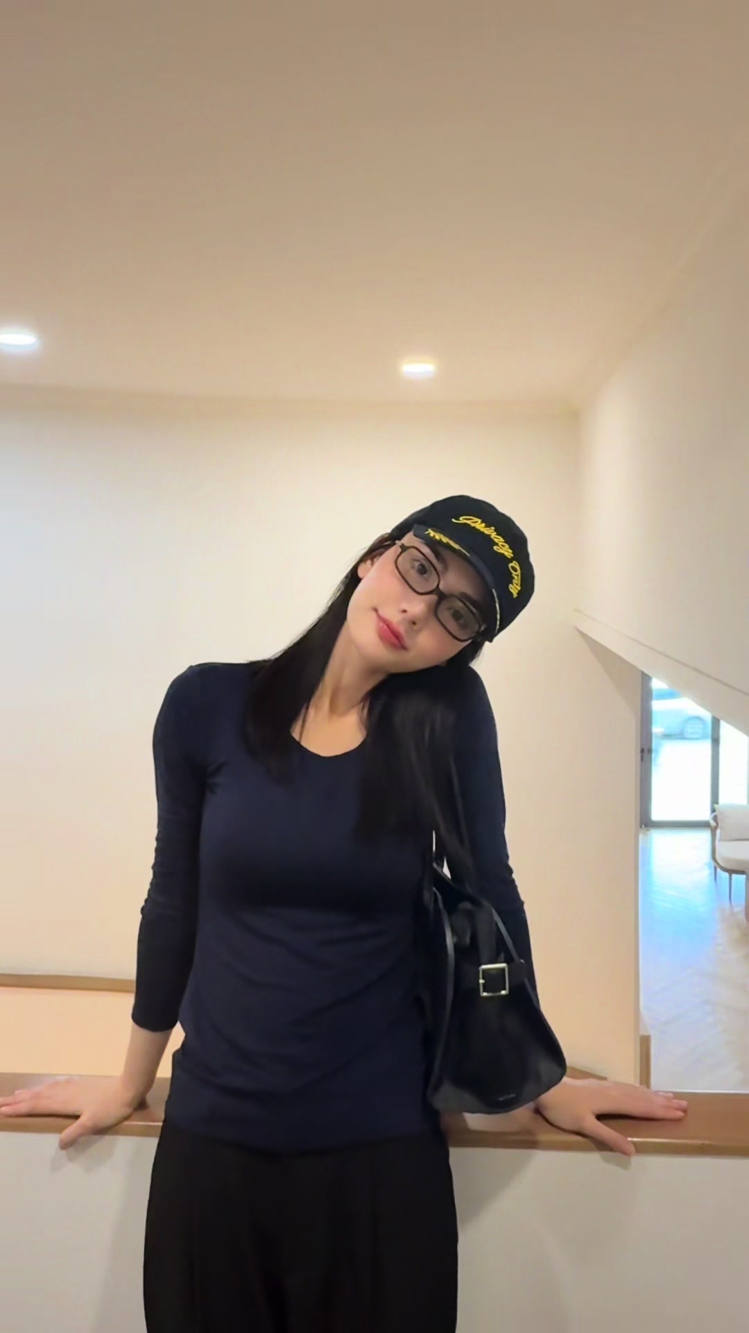 @meenaxrina