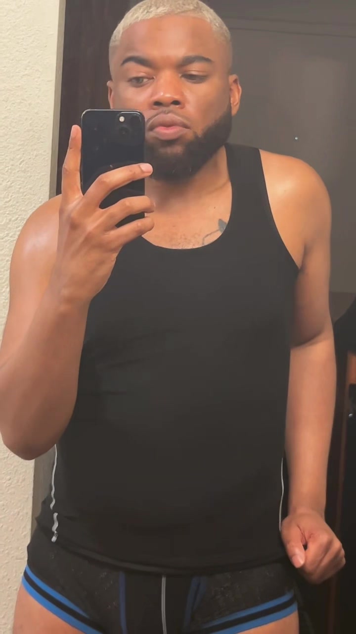 @Maurice_Q_Shakur