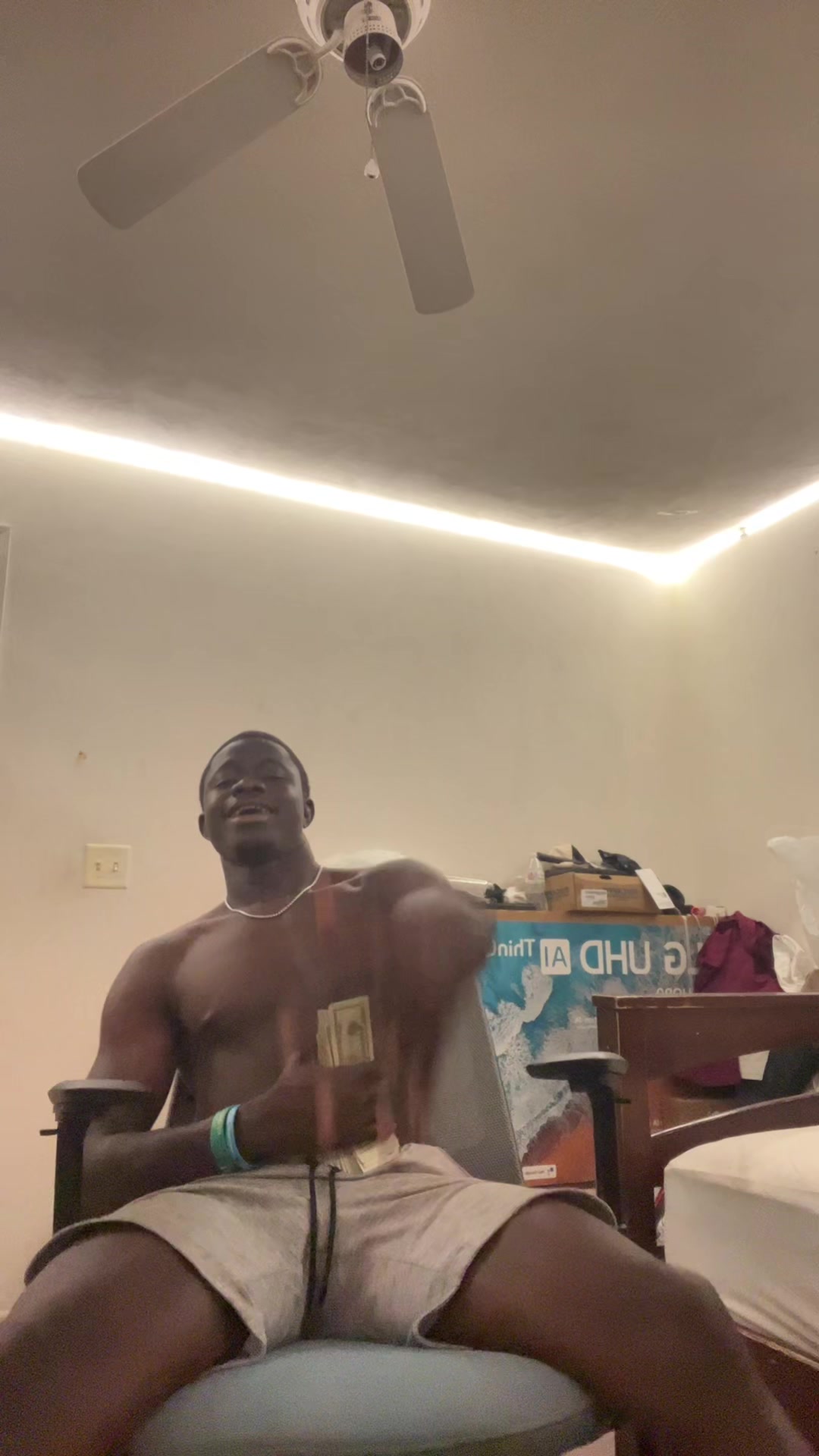 @Kam
