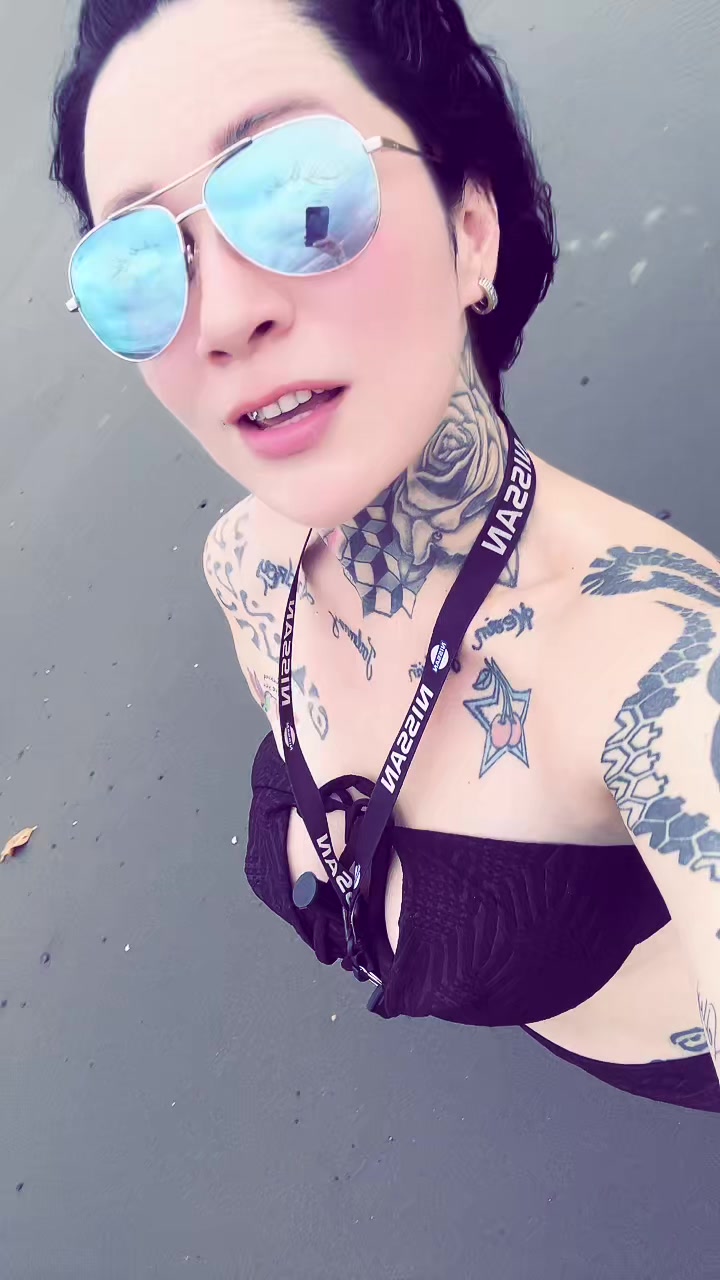 @Ivonnecabelloymas