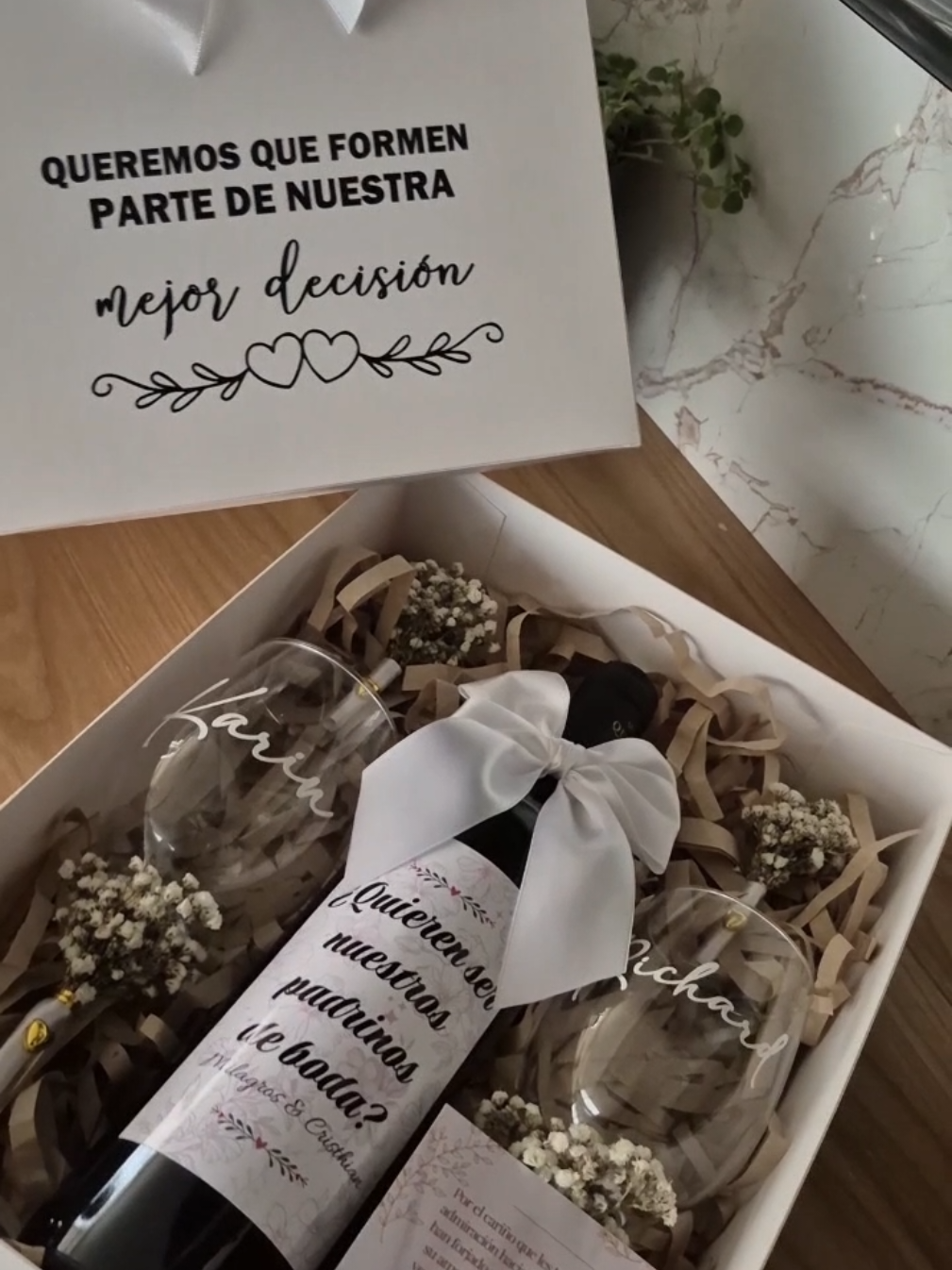 @FLORES PARA MI FIESTA 🌸