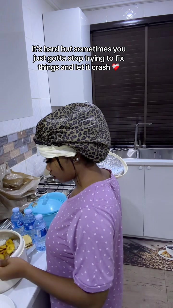 @Charmzy🦋❤️