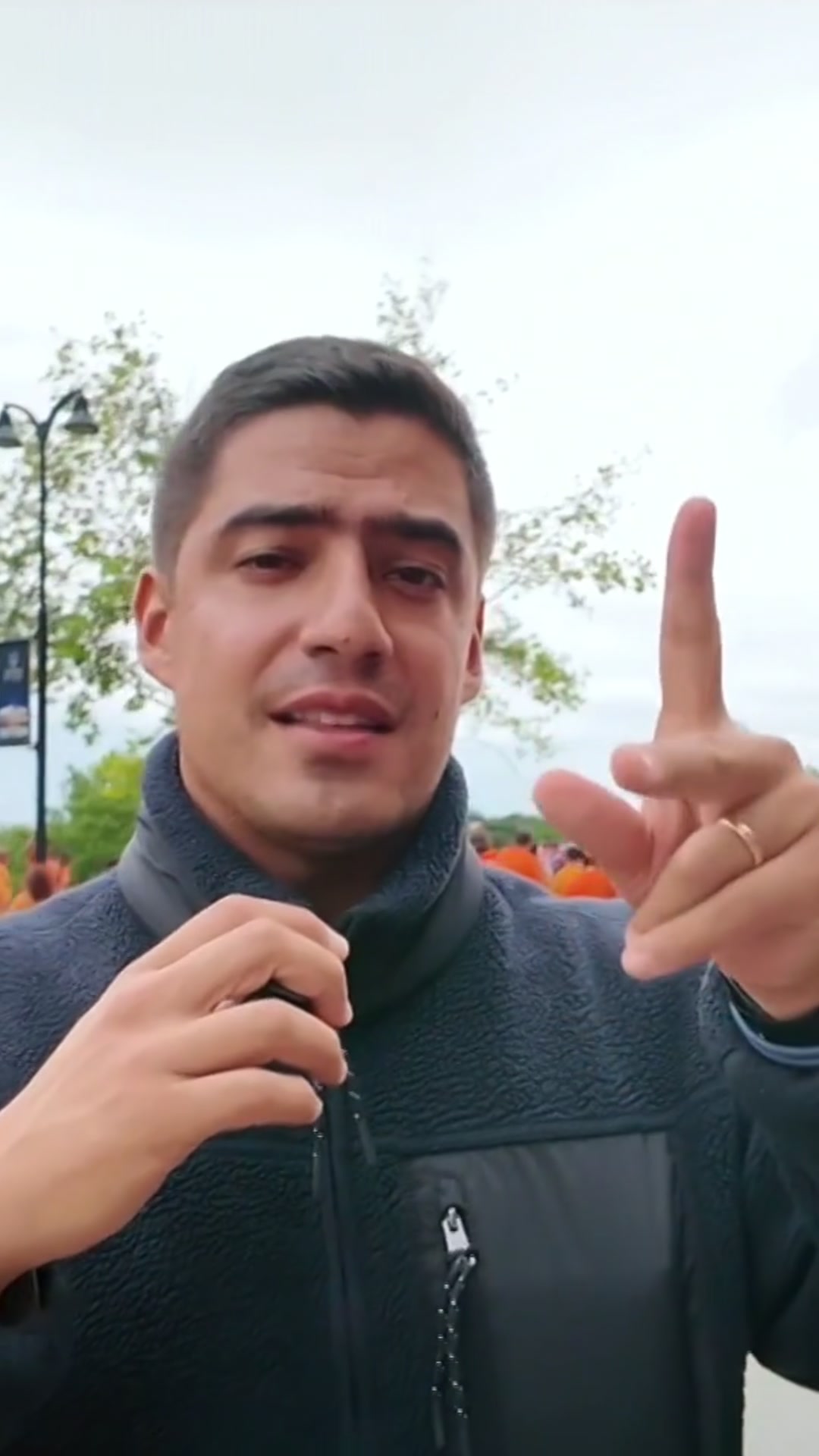 @Andrés Vaca
