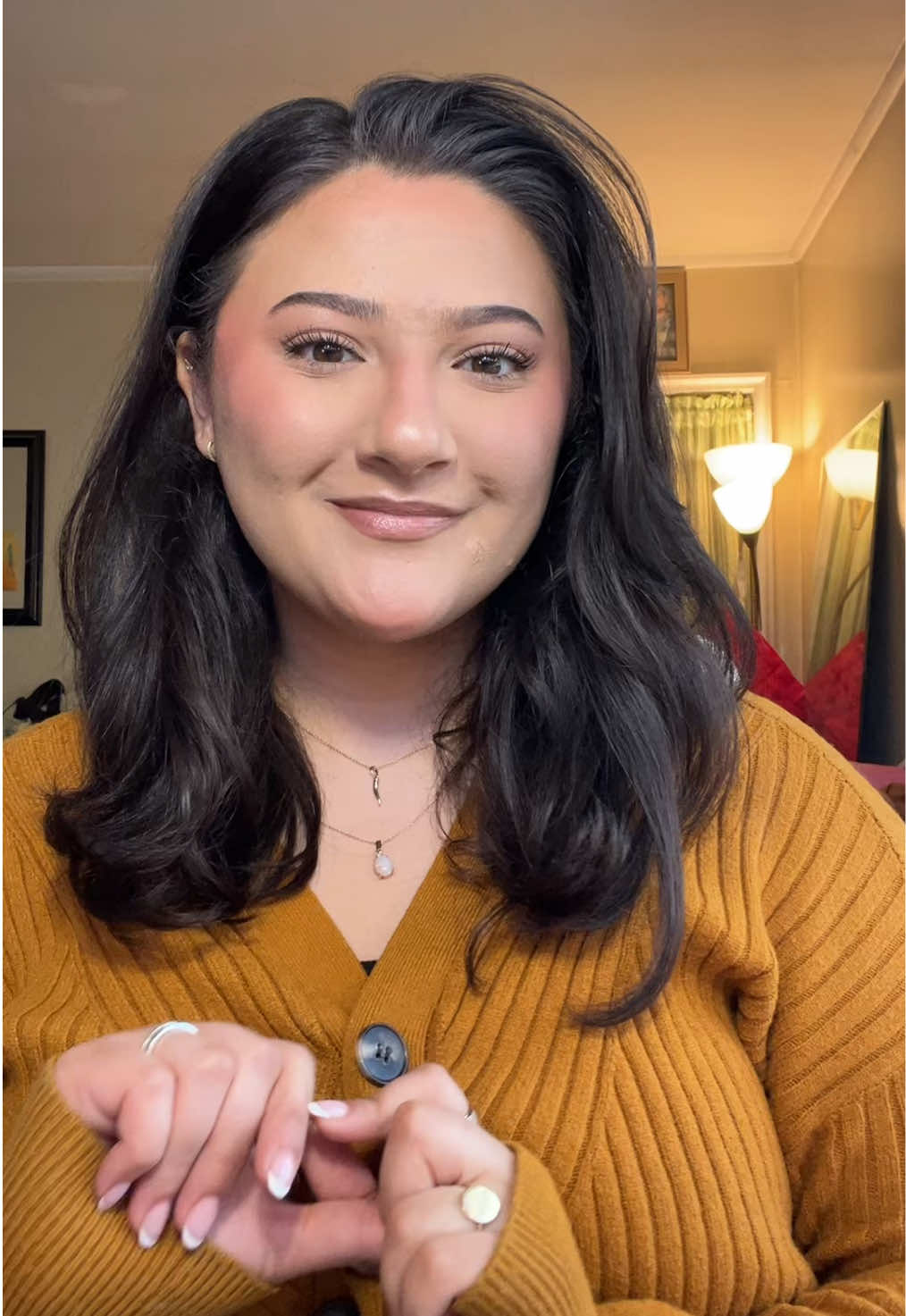 @Ava