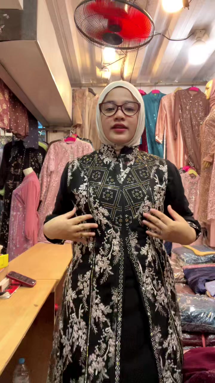 @D2store