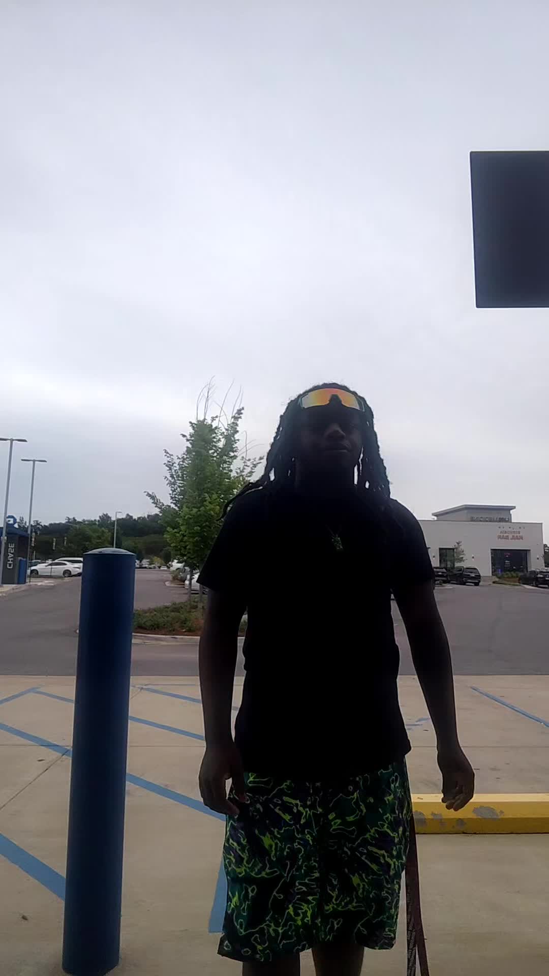 @lifewithcoolguy