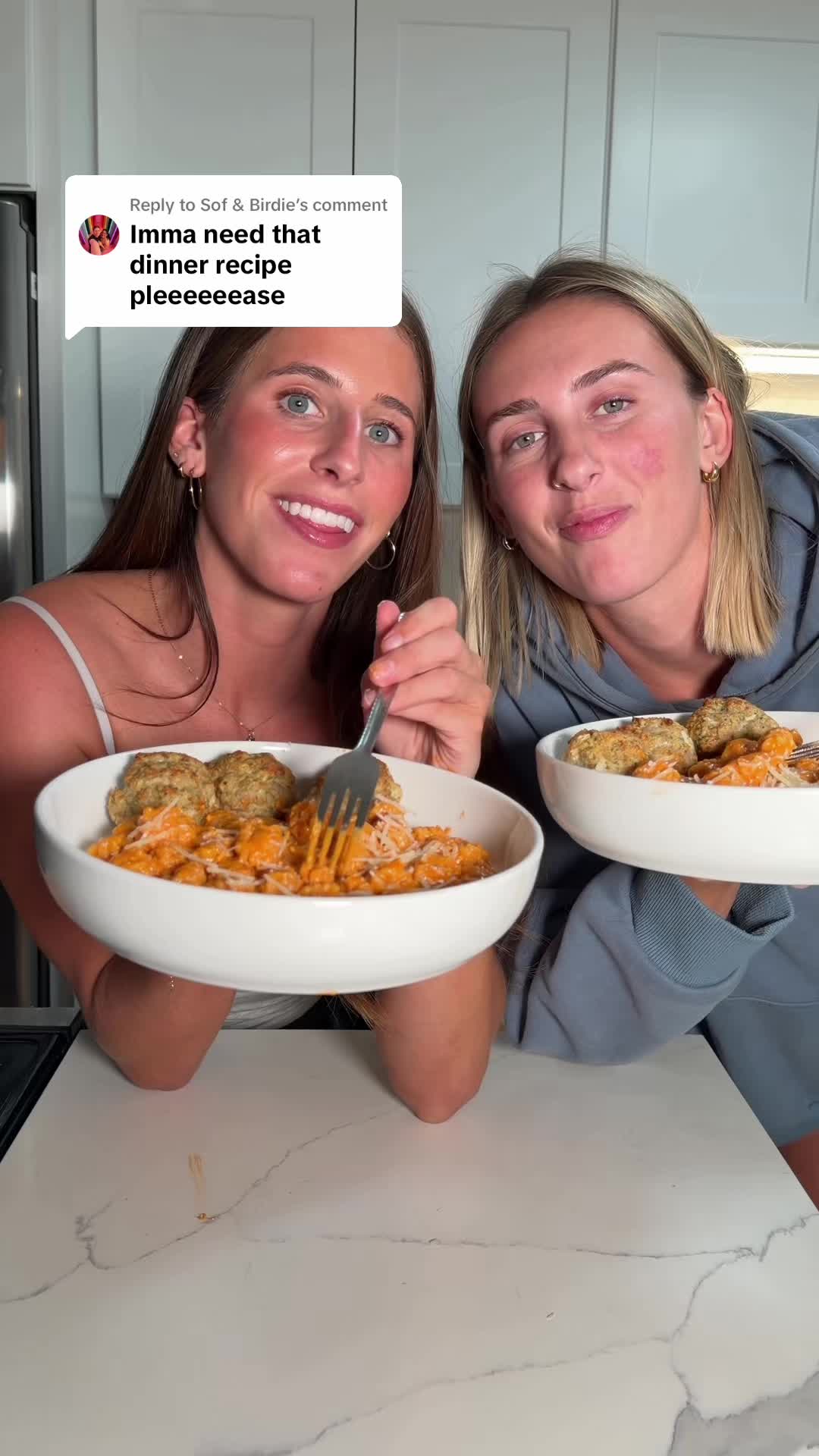 @riaandfia