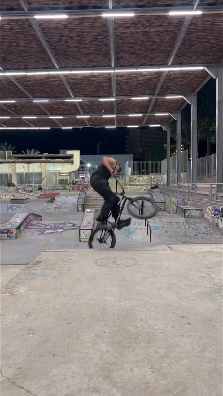 @BMX