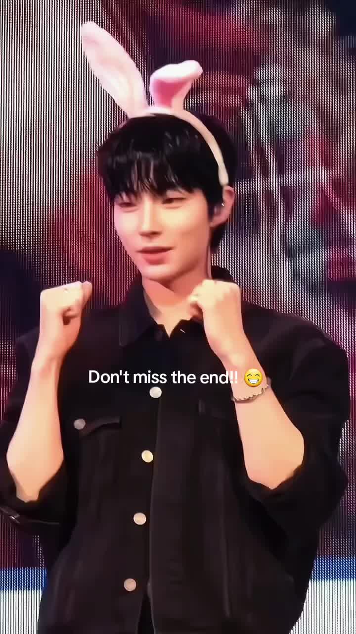 @H⋆.⚝