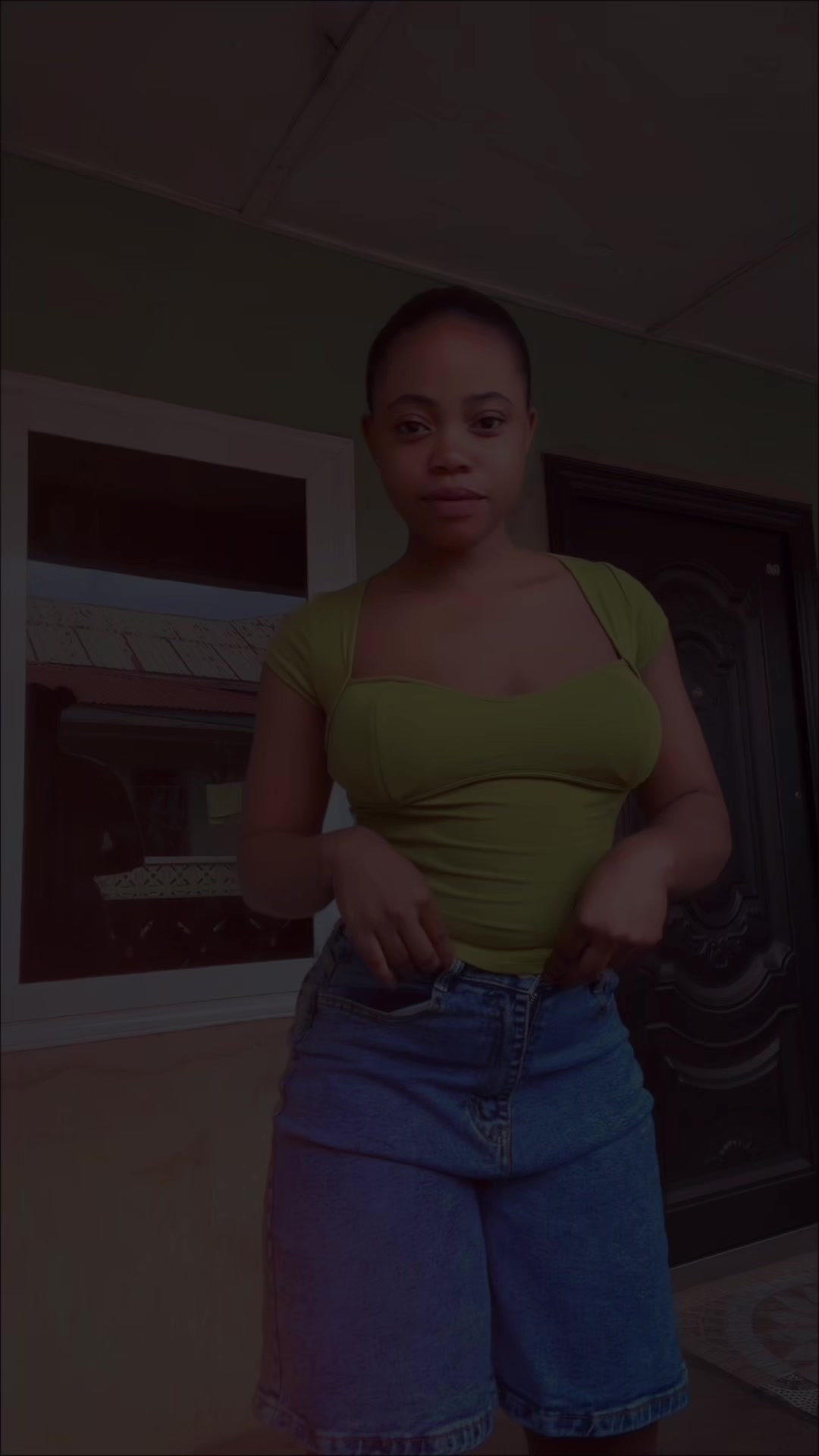 @Madam Bronii🤭🤍💎👩🏫🌎