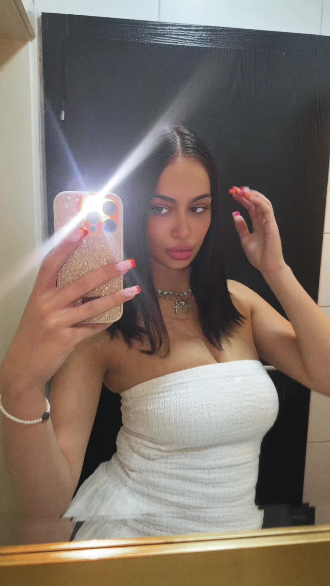 @Iness🇷🇸