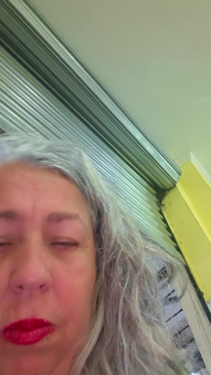 @regianebombonzinh