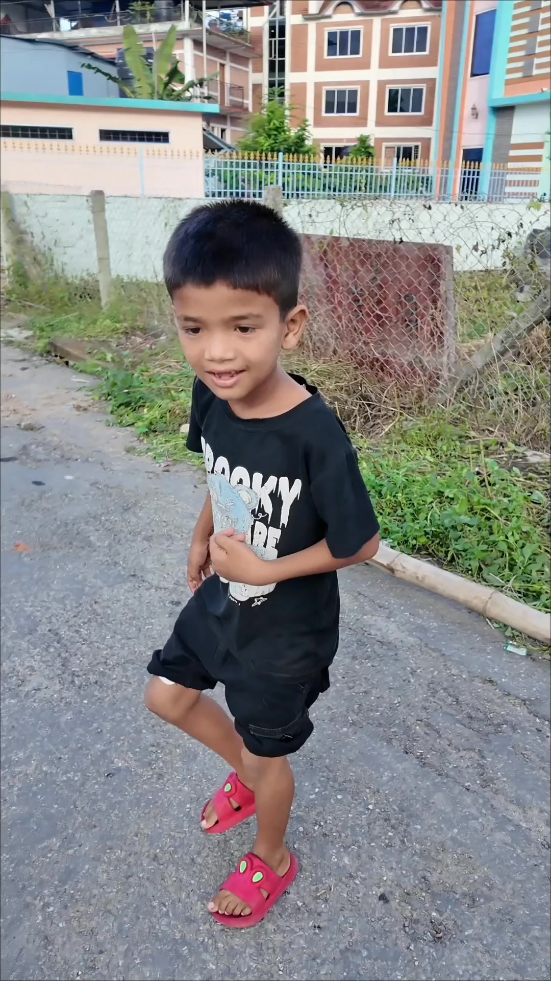 @Arya Guruji ⚔️🇬🇧🇸🇬