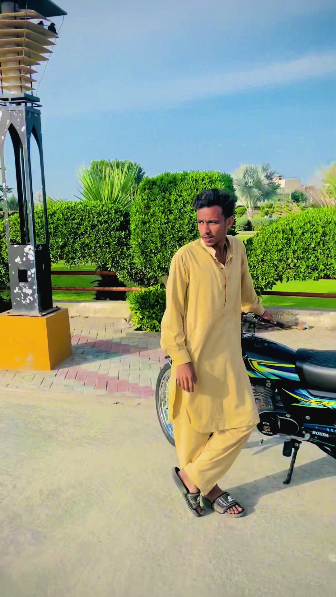 @✨╾━╤デ╦︻ پٹھان👊