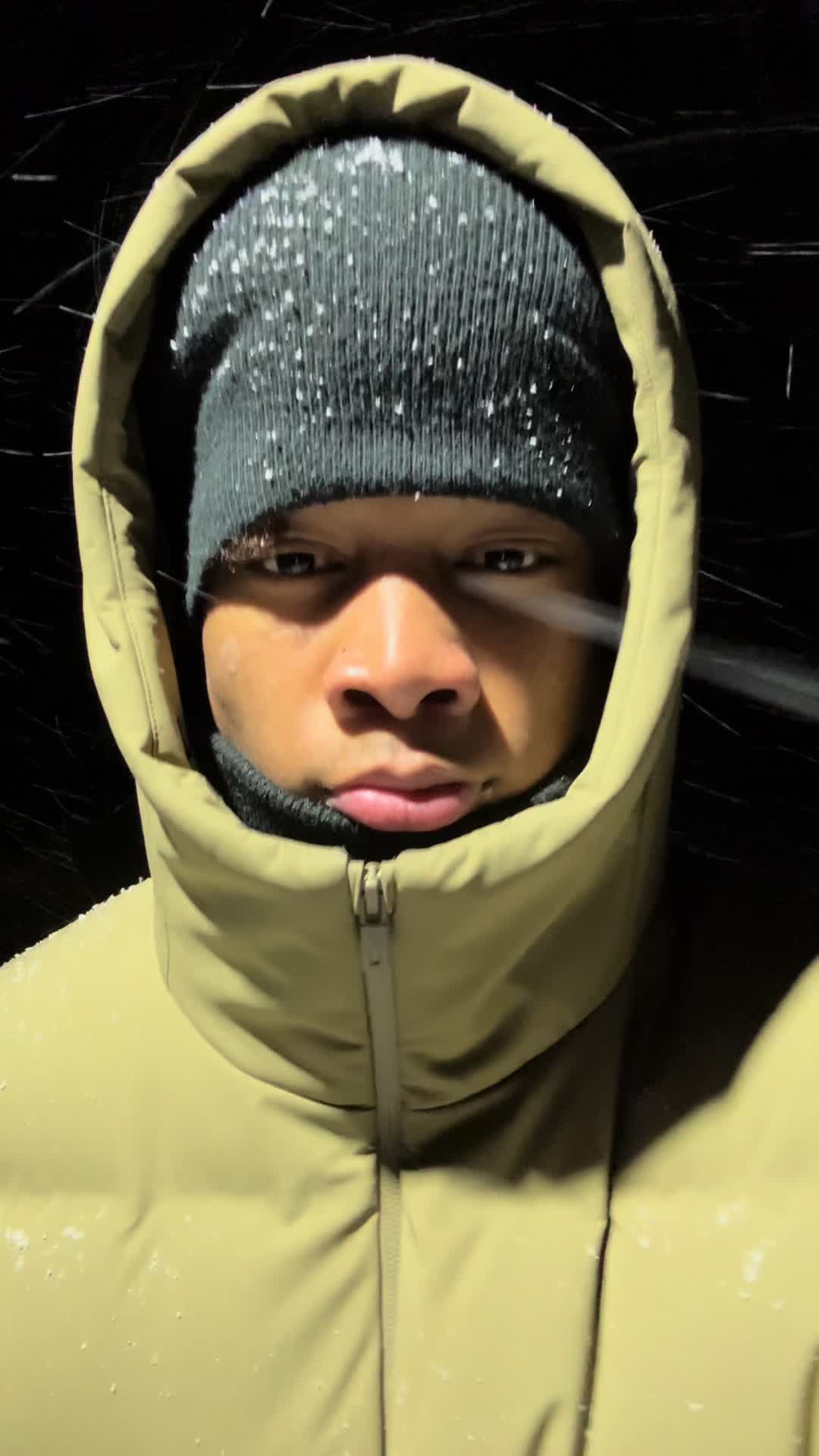 @T