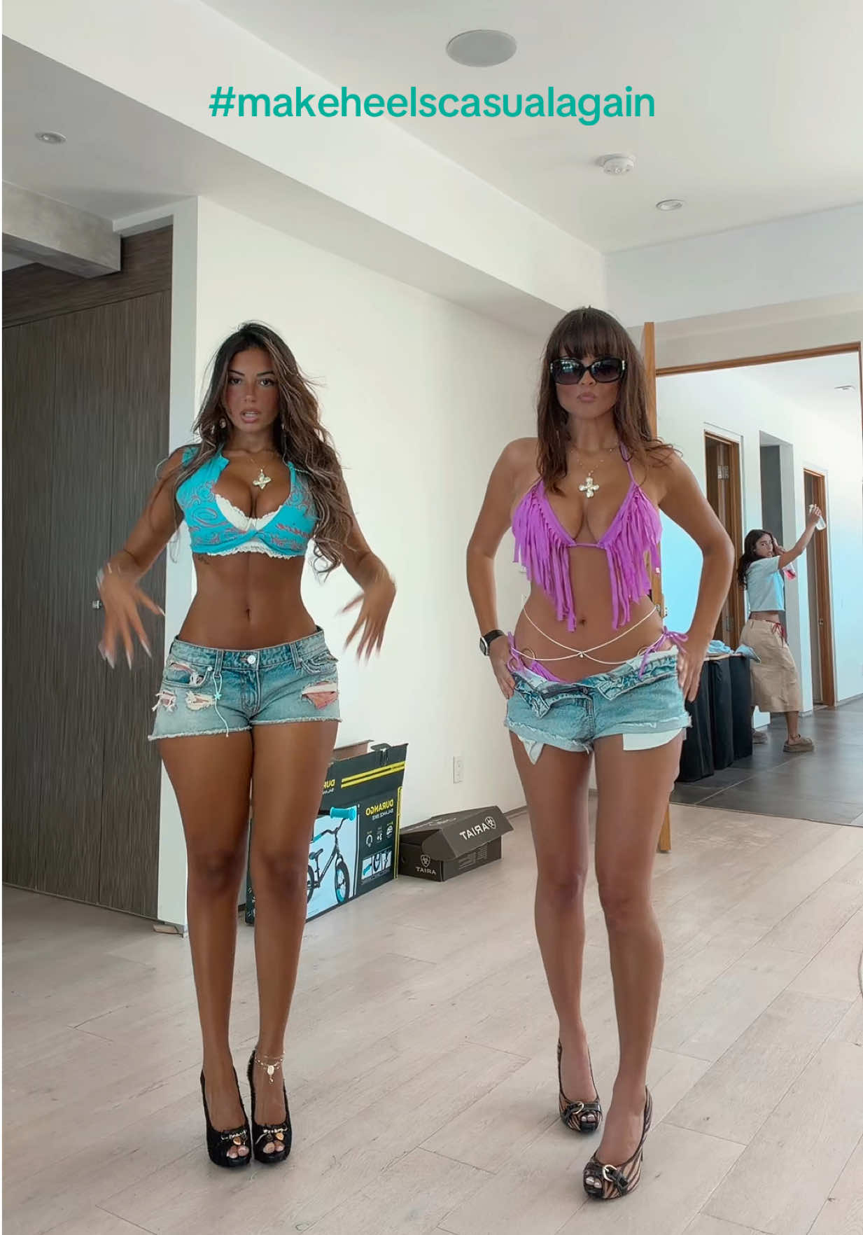 @gabriela moura